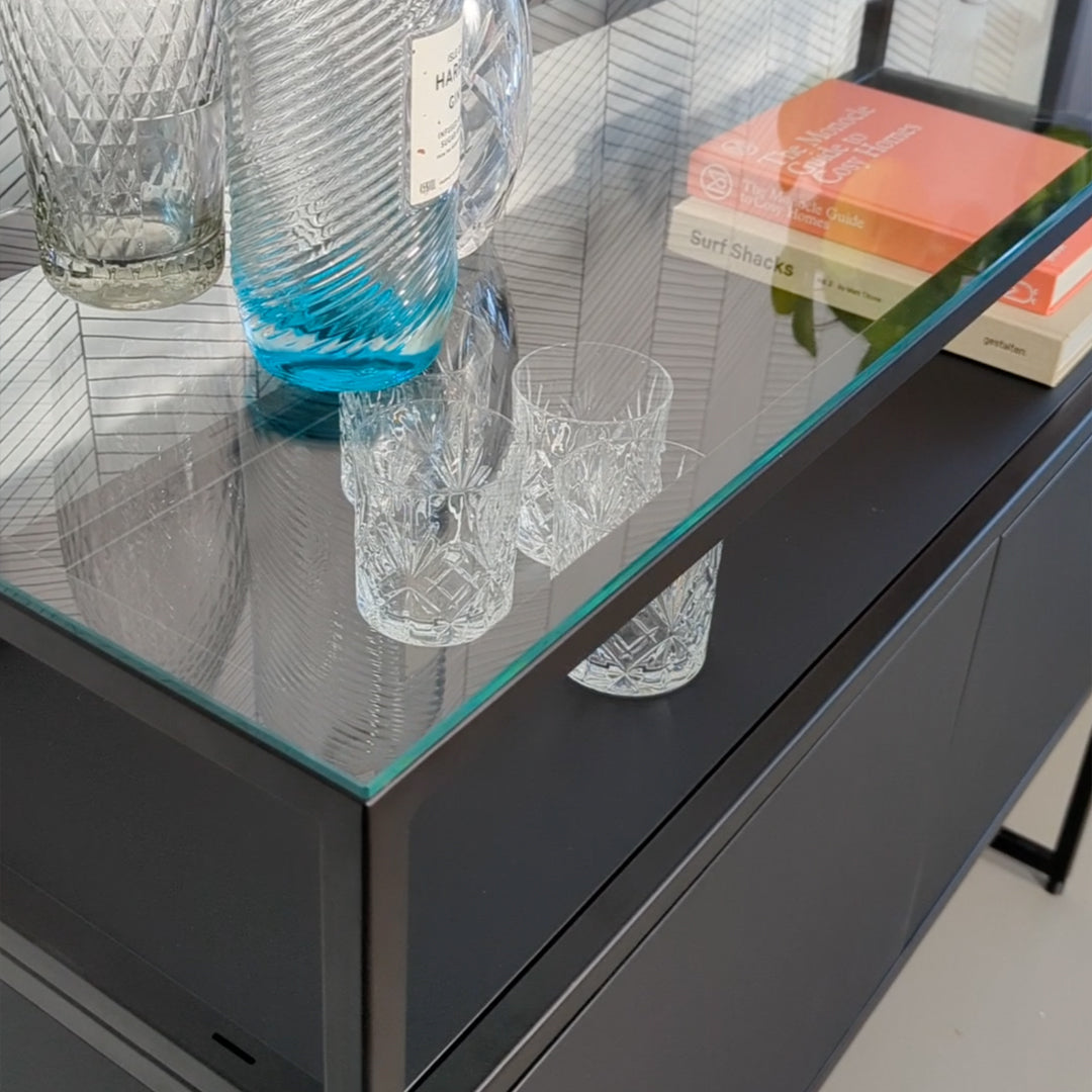 Sideboard einundzwanzig schwarz